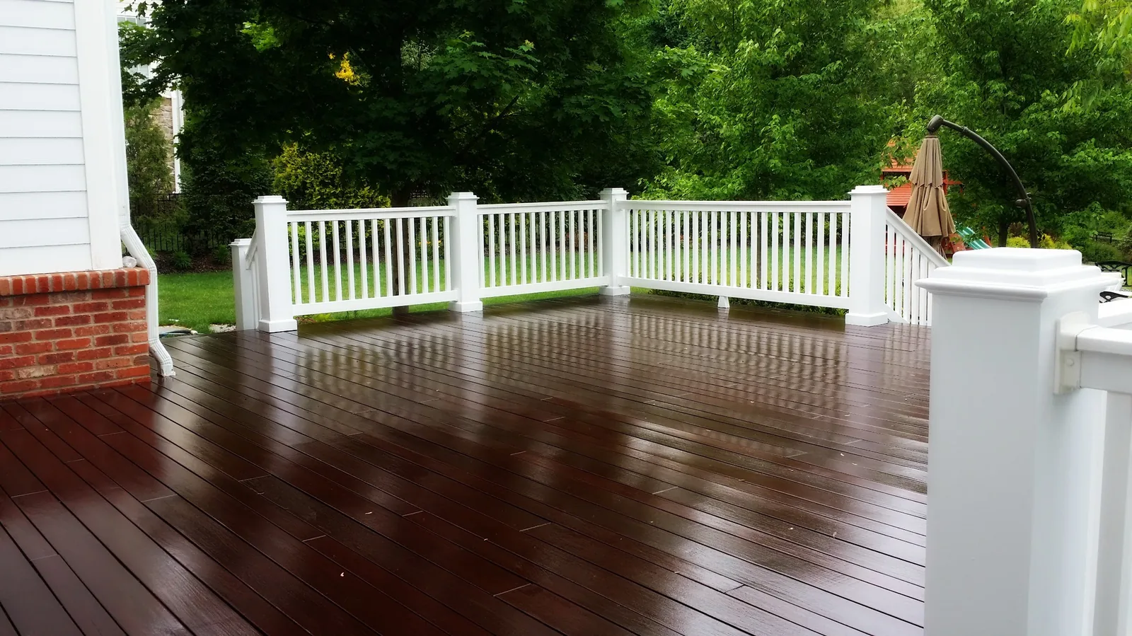 Deck Staining & Protection - Paint Coat Carpentry